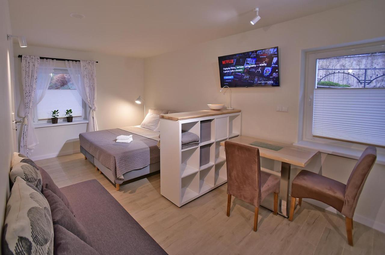 Apartamenty Sjesta River Kudowa-Zdrój Kültér fotó