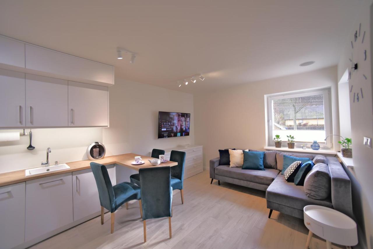 Apartamenty Sjesta River Kudowa-Zdrój Kültér fotó